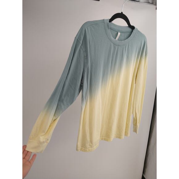 Fabletics Womens T-Shirt M Boyfriend Long Sleeve Tee Dip Dye Seafoam Buttermilk - Picture 8 of 8